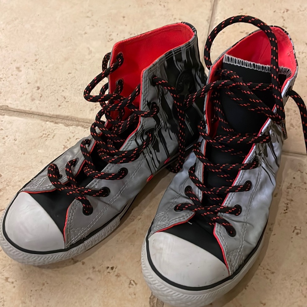 Boys, Converse High tops, like new